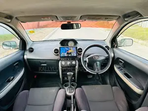 Toyota IST 2005 Gold