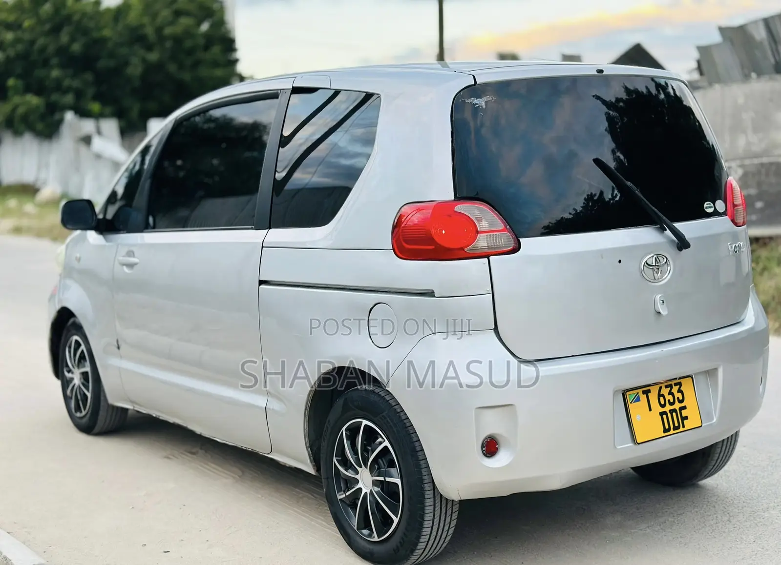 Toyota Porte 1.3 FWD 2005 Silver