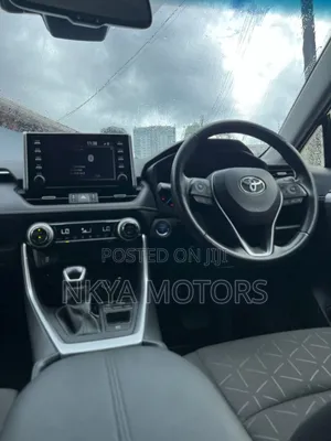 Toyota RAV4 2020 Blue