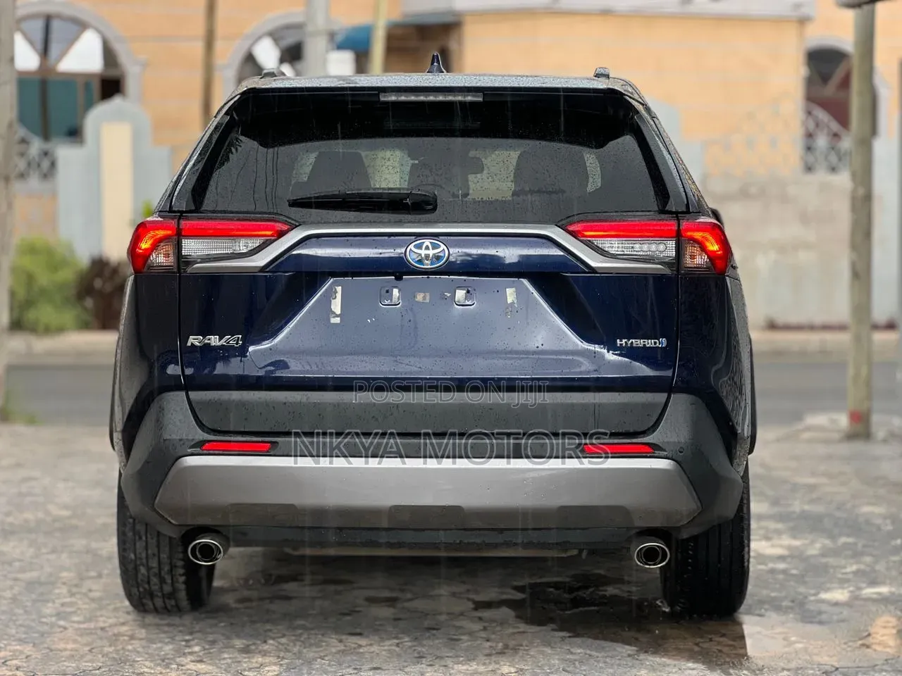 Toyota RAV4 2020 Blue