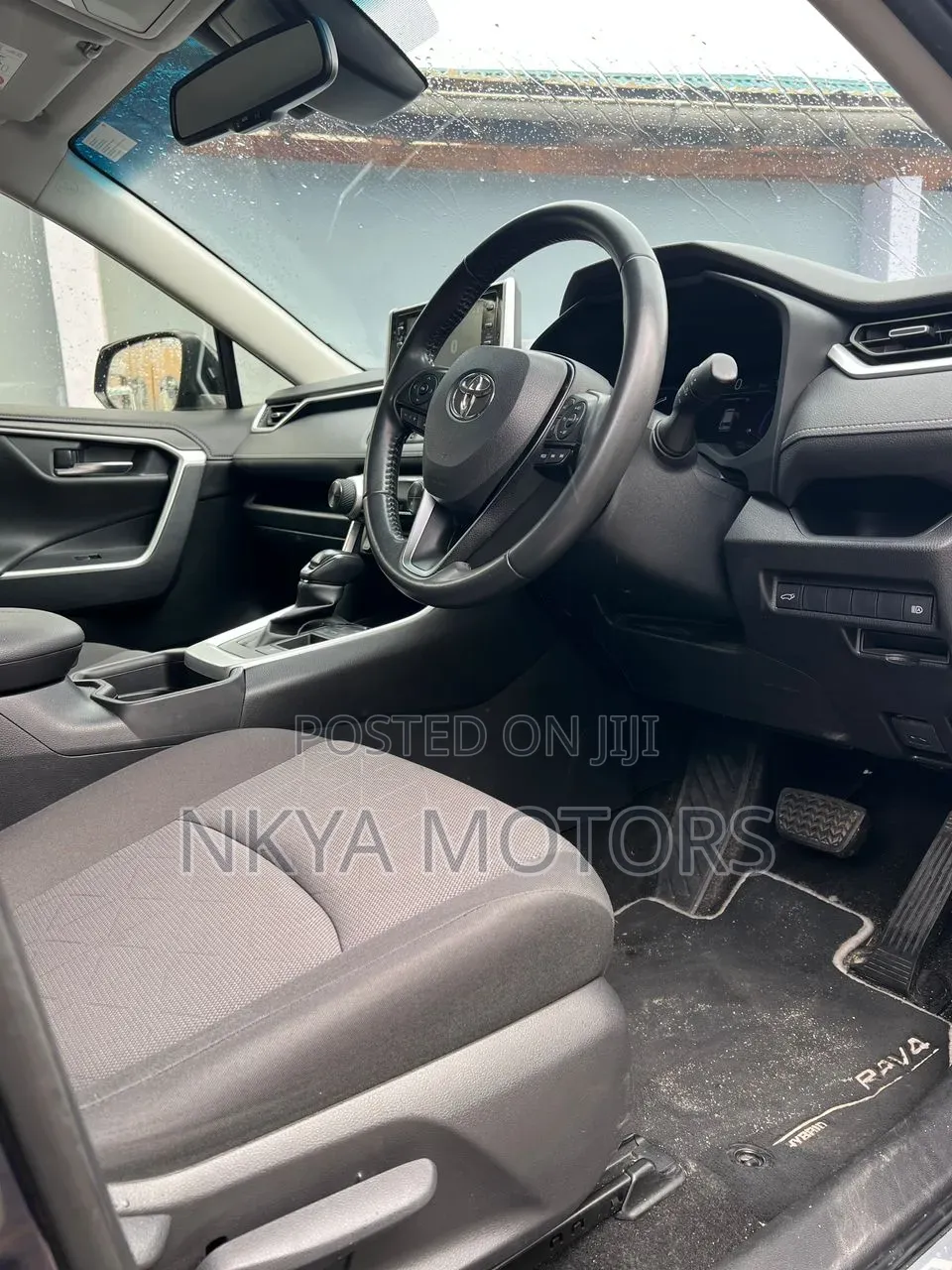 Toyota RAV4 2020 Blue