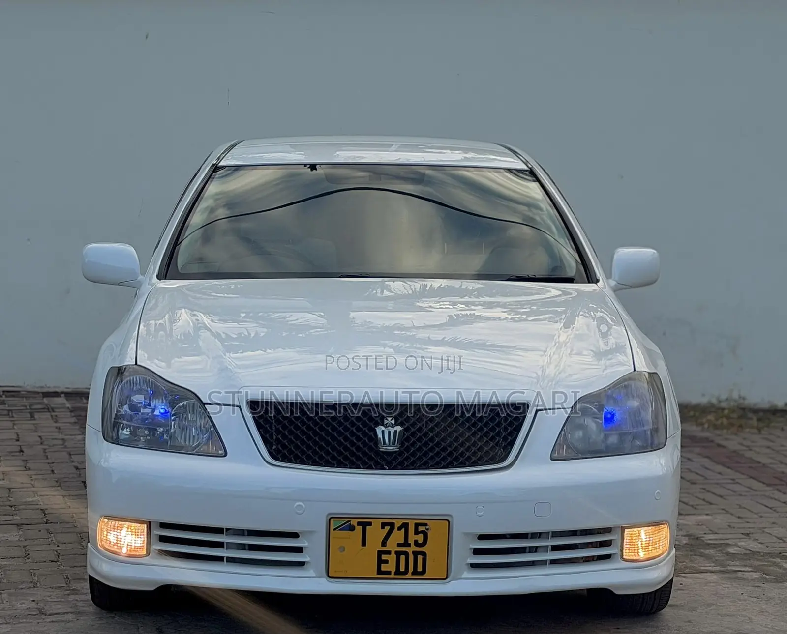 Toyota Crown 2004 Pearl