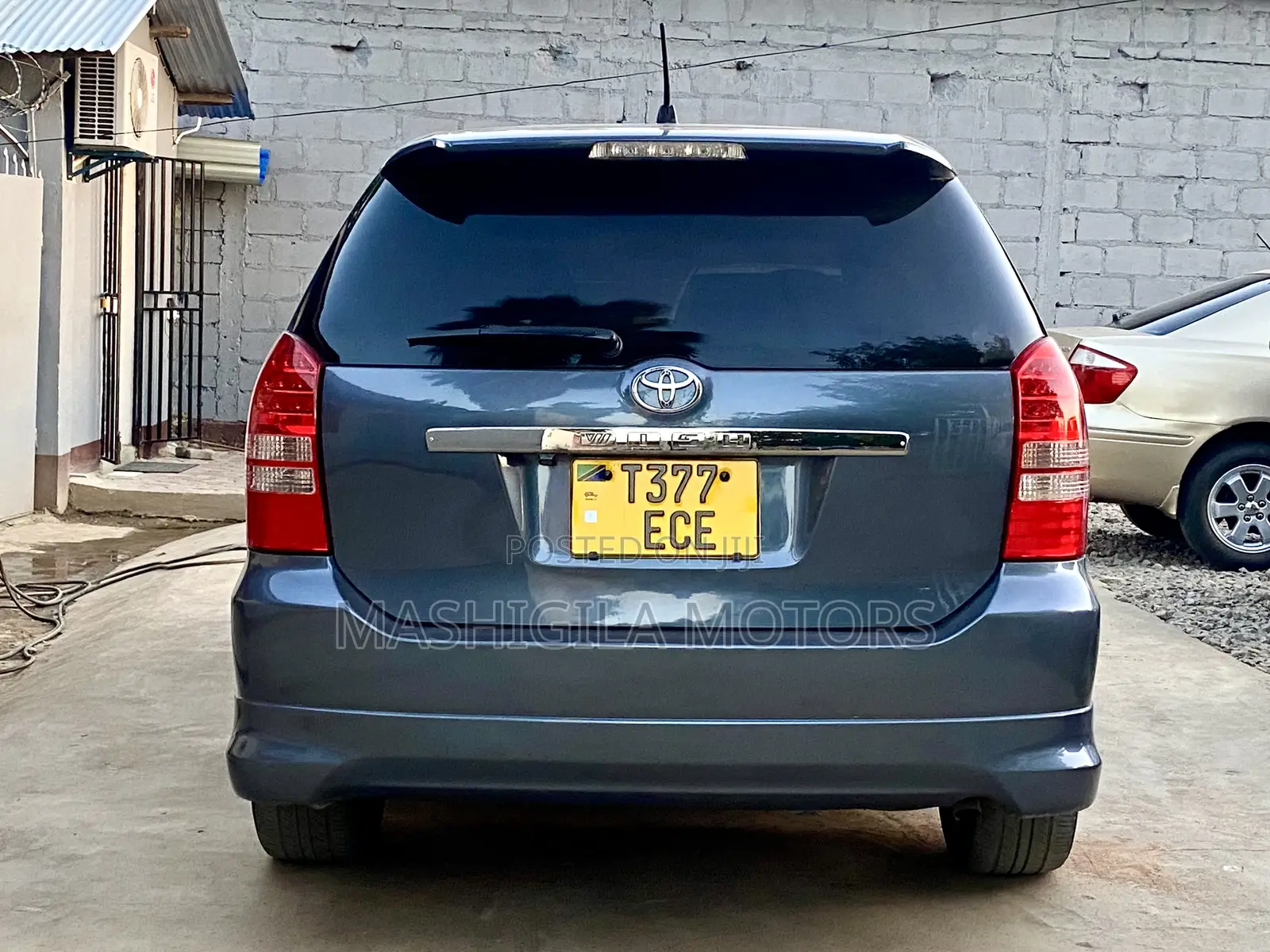 Toyota Wish 2003 Gray
