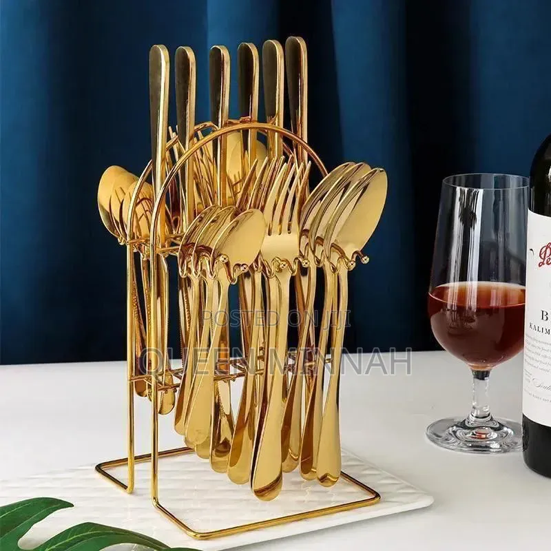 Spoon Set With Stand