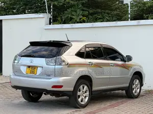 Toyota Harrier 2005 Beige