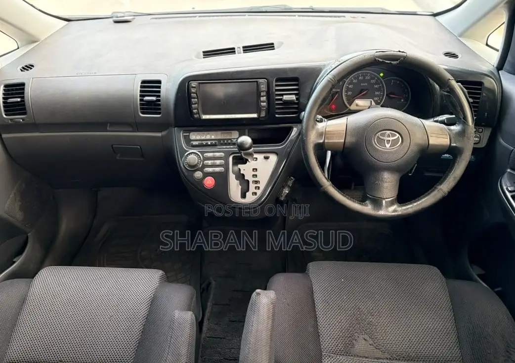 Toyota Wish 2008 Silver