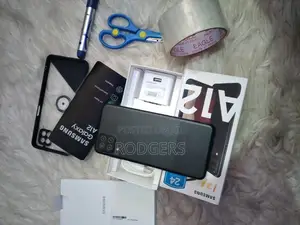 New Samsung Galaxy A12 128 GB Black