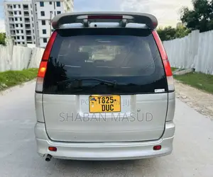 Toyota LiteAce Noah 2001 Silver