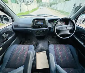 Toyota LiteAce Noah 2001 Silver