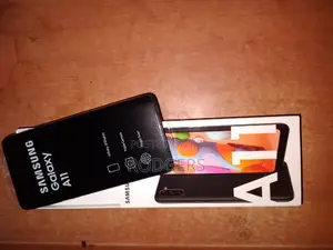 New Samsung Galaxy A11 32 GB Black