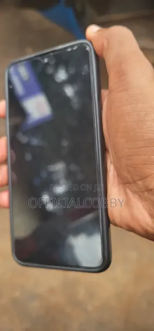 Samsung A10 32 GB Black