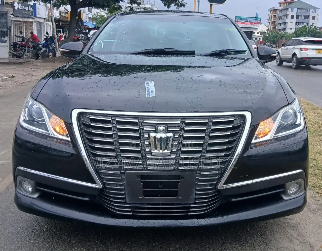 Toyota Crown 2014 Matt Black
