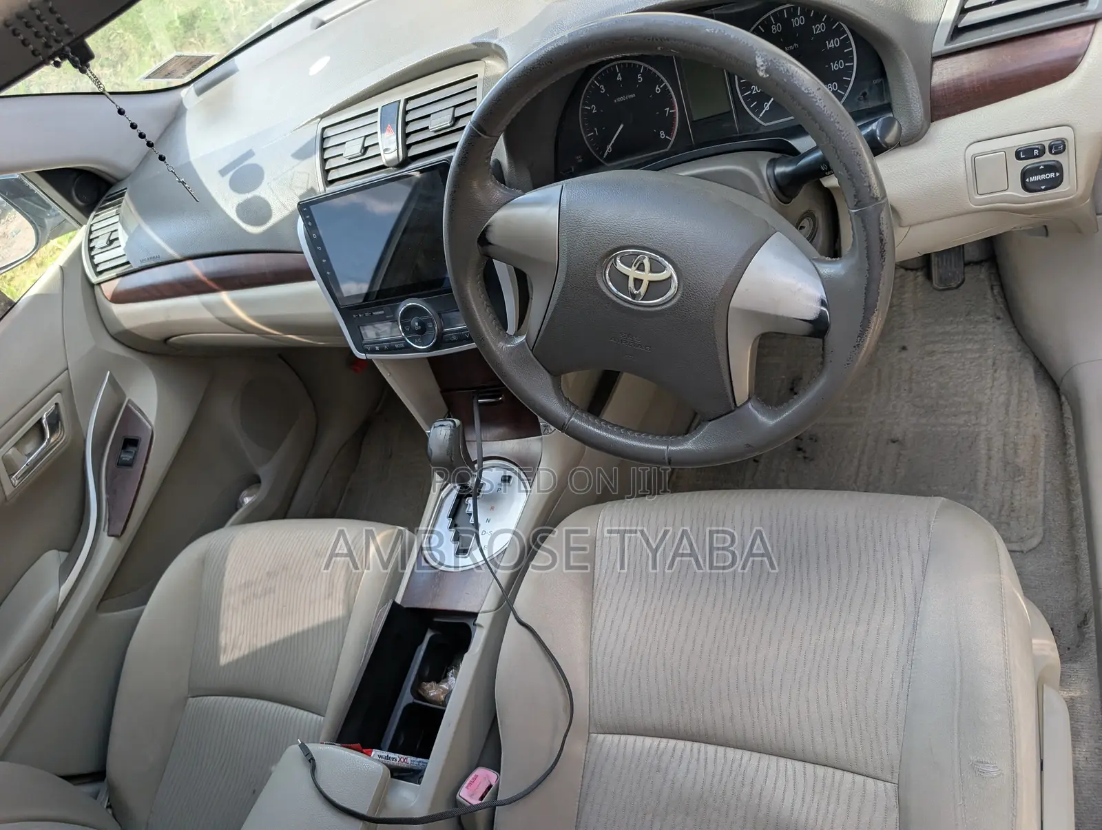 Toyota Premio 1.8 FWD 2011 Silver