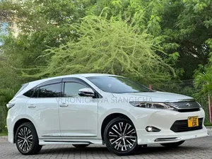 Toyota Harrier 2016 White