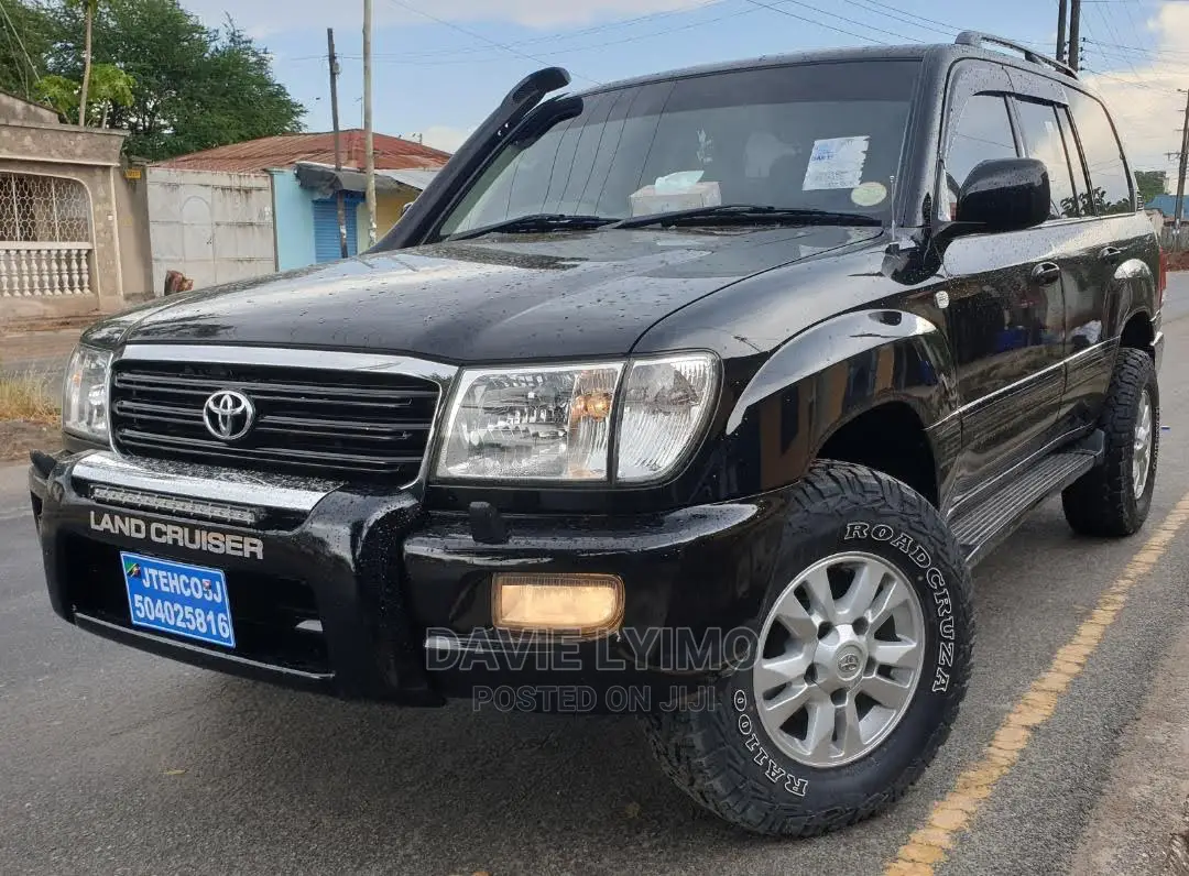 Toyota Land Cruiser 2005 Black