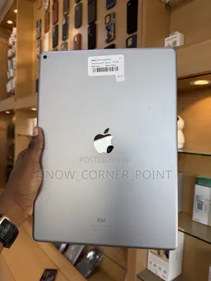 Apple iPad Pro 12.9 (2017) 32 GB Silver