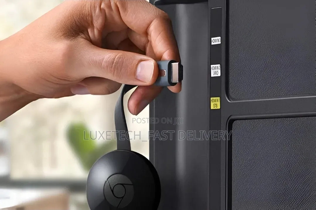 Google Chromecast Ultra Streaming Device | Cast Phone to Tv | Wi-Fi