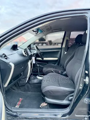 Toyota IST 2005 Black
