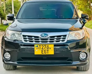 Subaru Forester 2010 Black