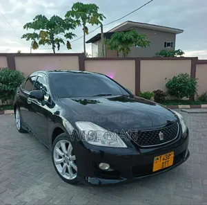 Toyota Crown 2009 Black