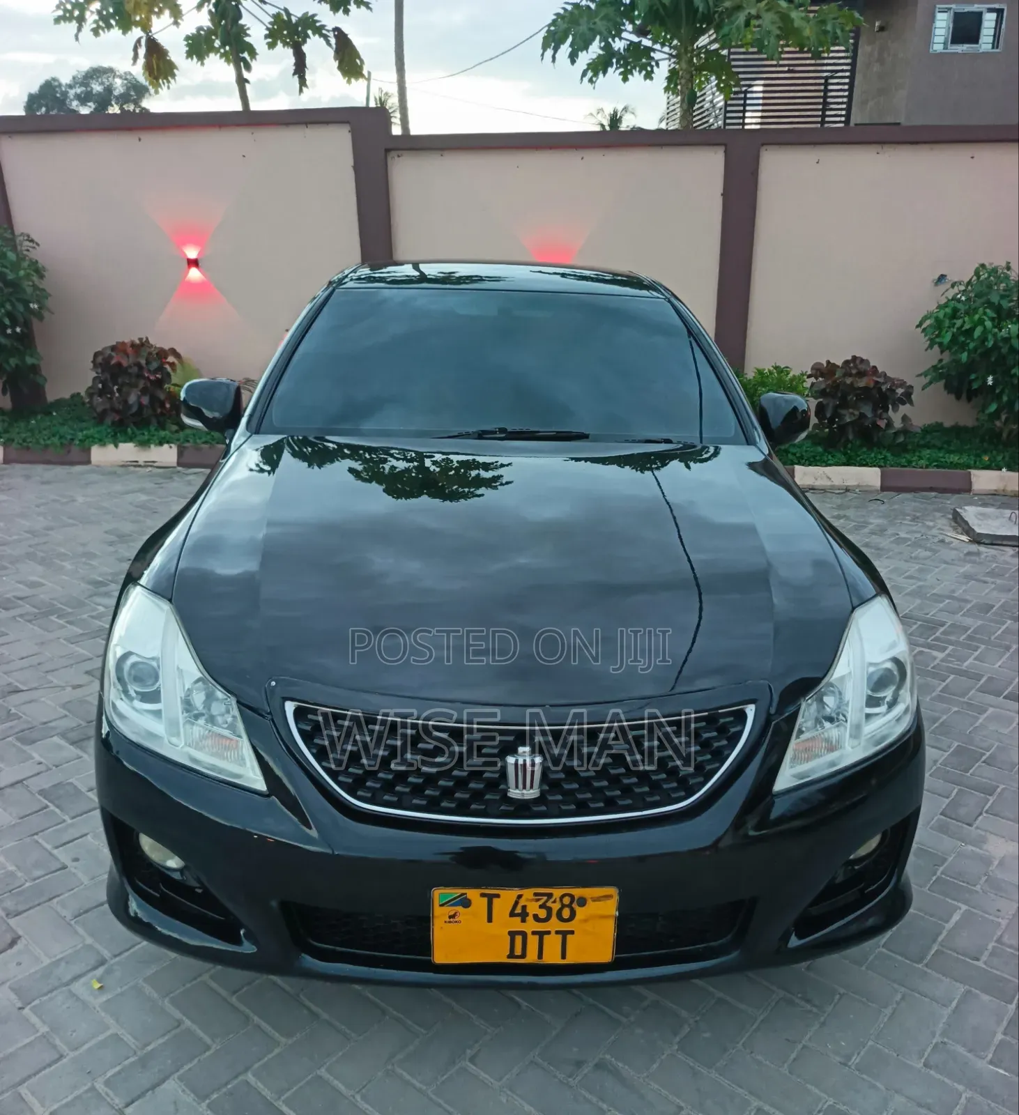 Toyota Crown 2009 Black