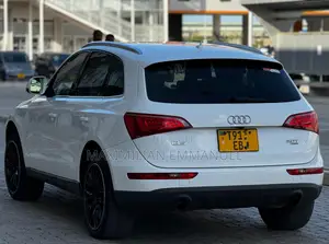 Audi Q5 2011 White