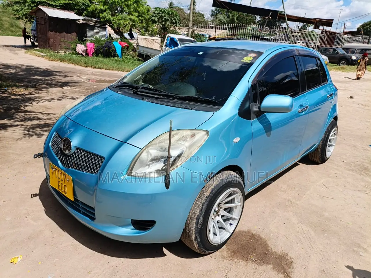 Toyota Vitz 2006 Blue