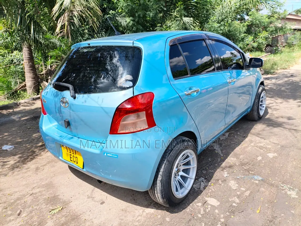 Toyota Vitz 2006 Blue