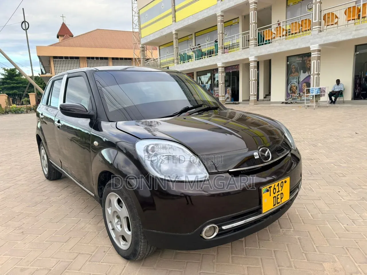 Mazda Verisa 2010 Black