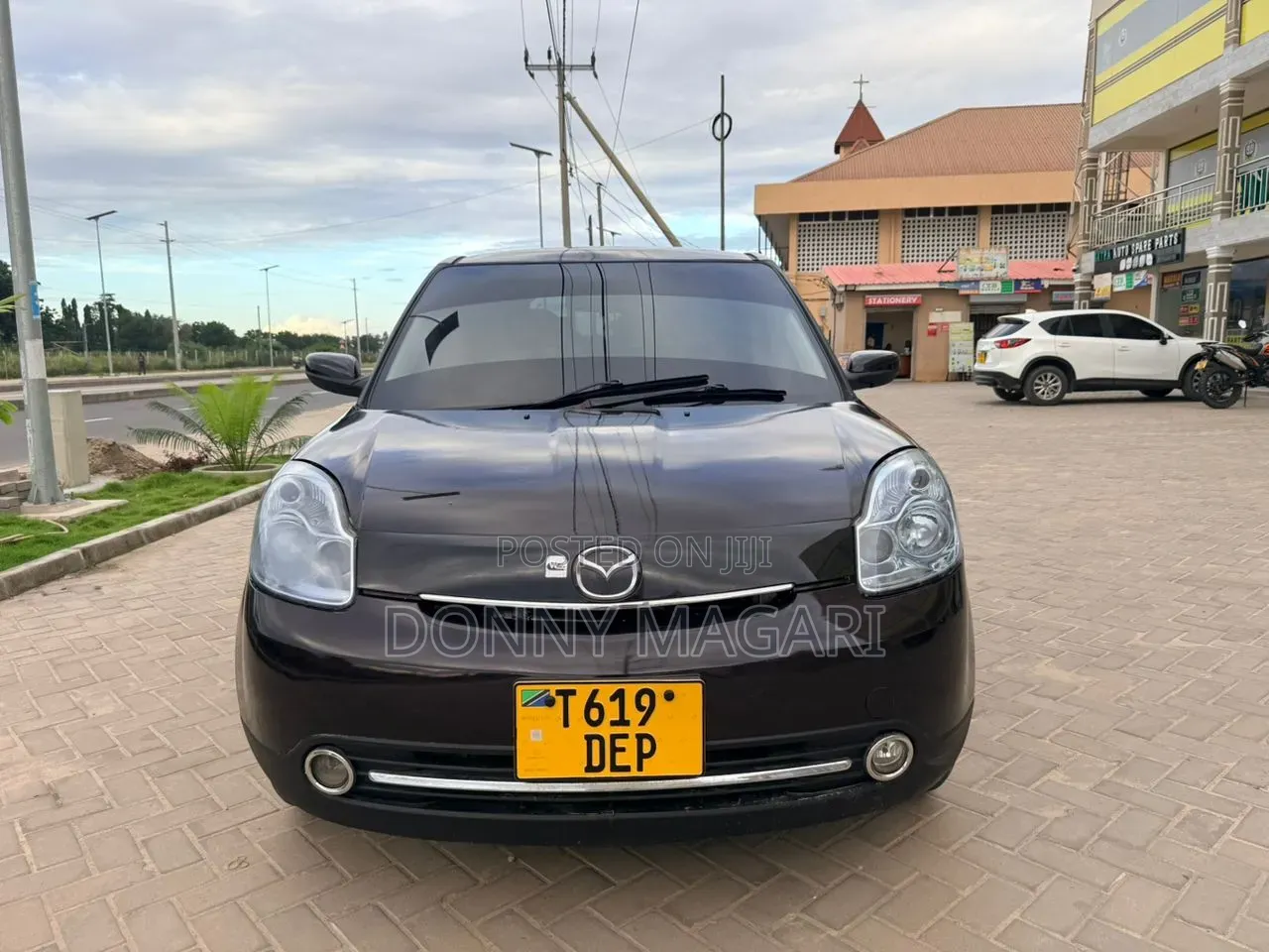 Mazda Verisa 2010 Black