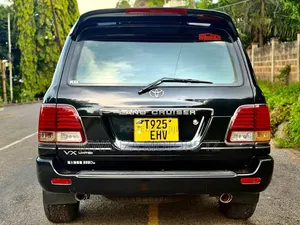 Toyota Land Cruiser 2007 Black