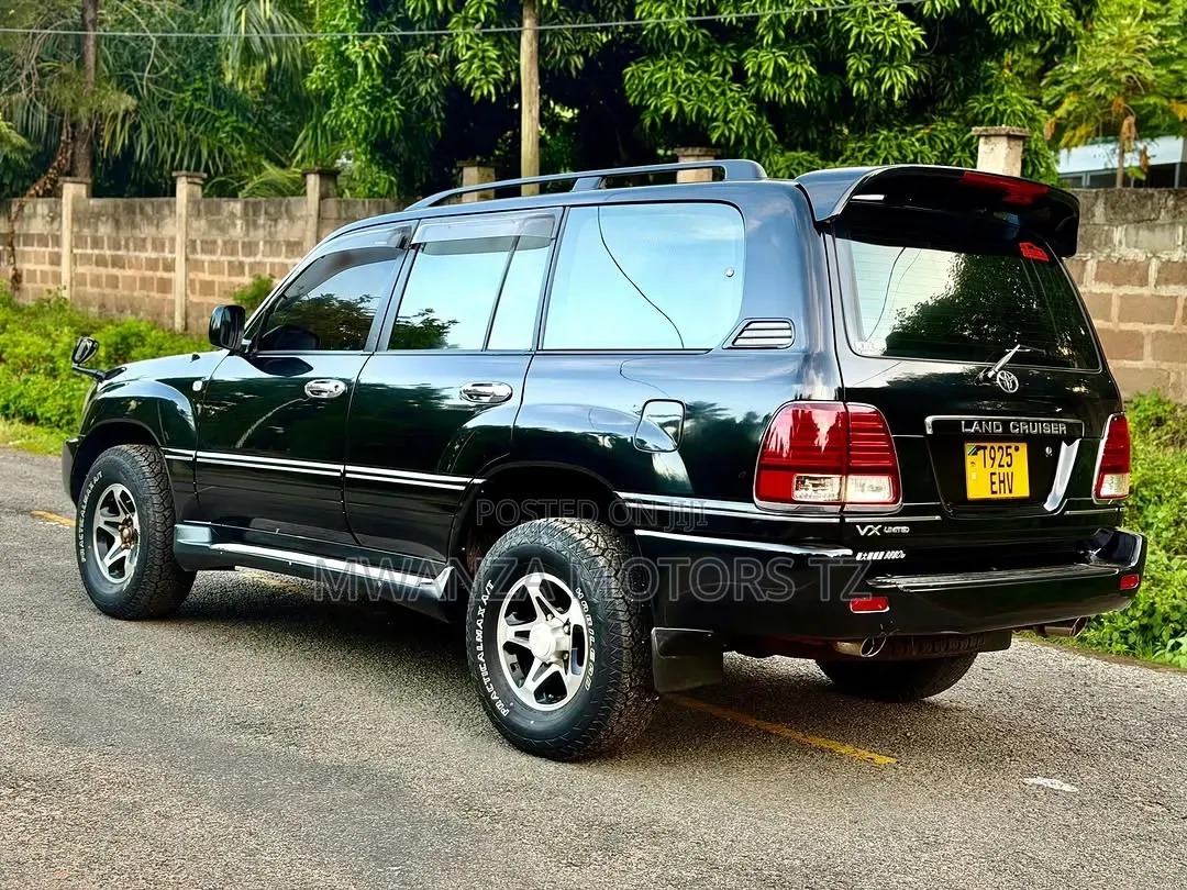Toyota Land Cruiser 2007 Black