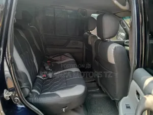 Toyota Land Cruiser 2006 Black