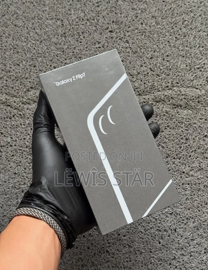 New Samsung Galaxy Z Flip7 256 GB Black