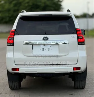Toyota Land Cruiser Prado 2020 Pearl
