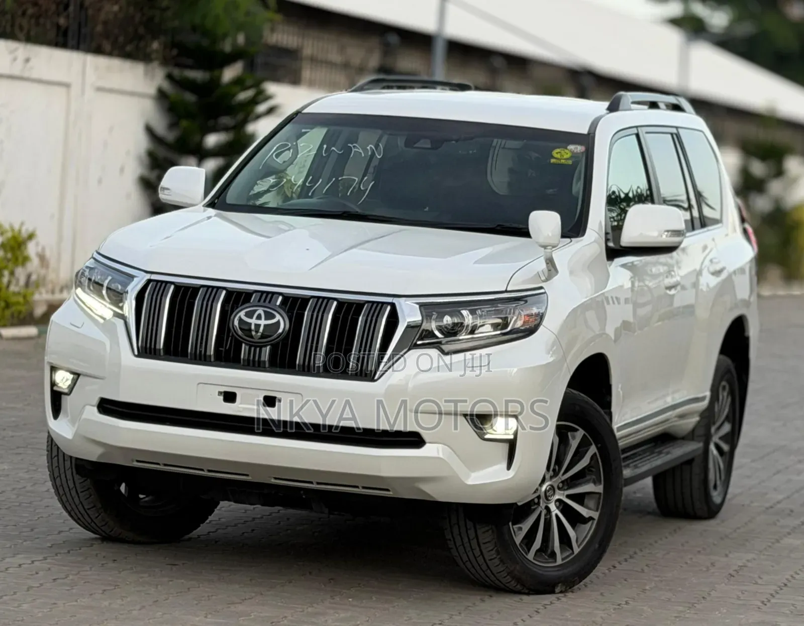 Toyota Land Cruiser Prado 2020 Pearl