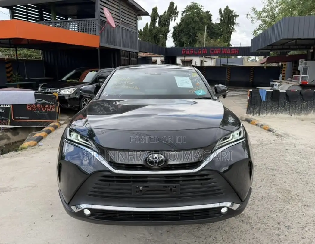 Toyota Harrier 2021 Black