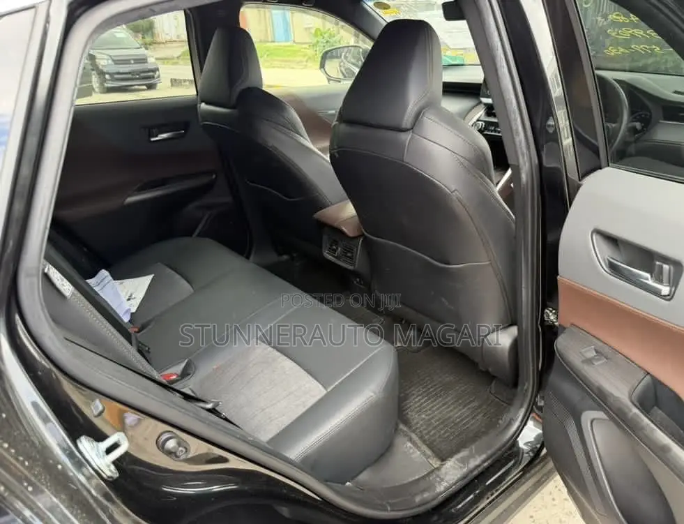 Toyota Harrier 2021 Black