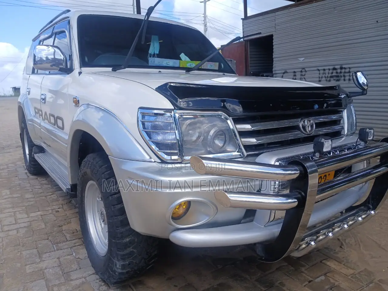 Toyota Land Cruiser Prado 2007 White