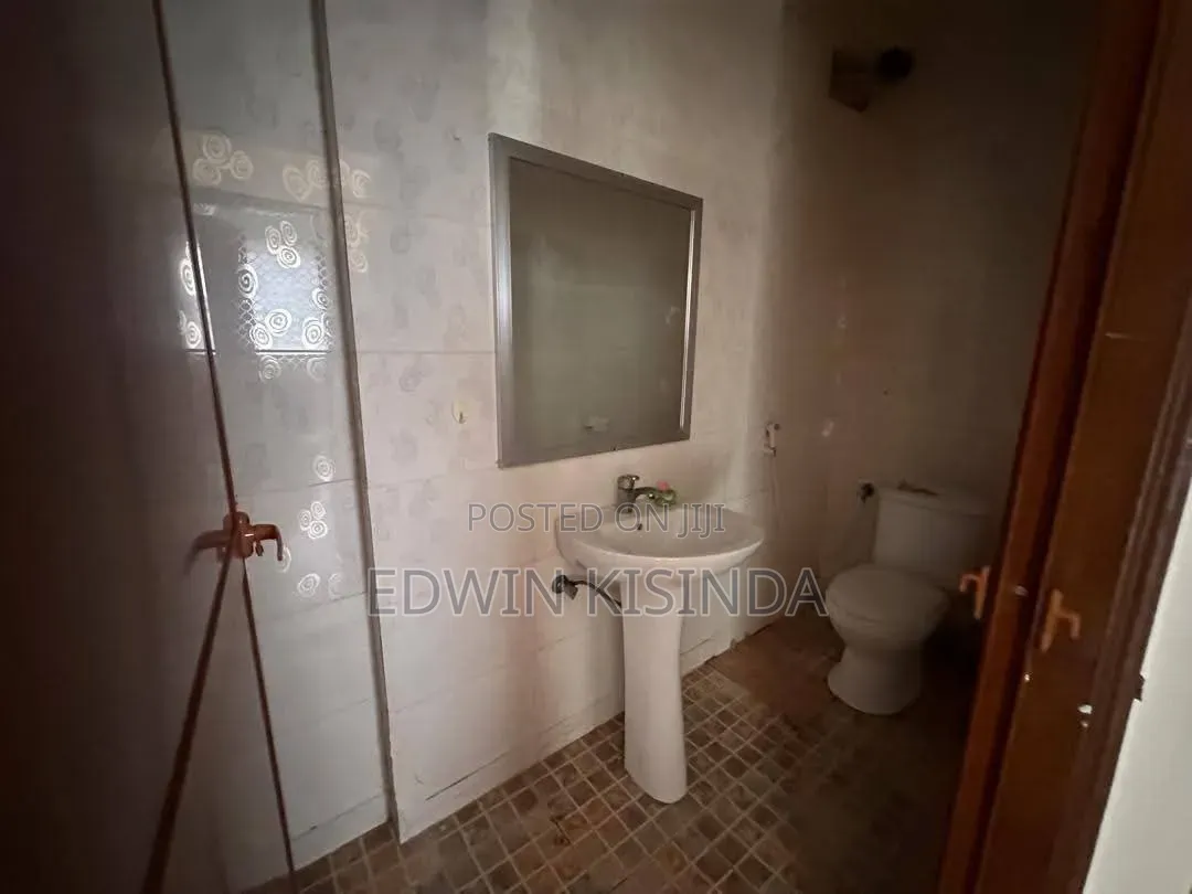 3bdrm Apartment in Oysterbay, Kinondoni for rent
