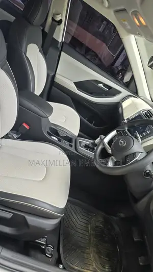 Hyundai Creta 2024 White