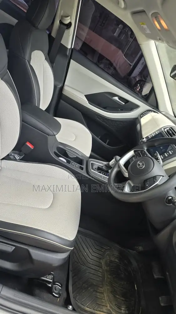 Hyundai Creta 2024 White
