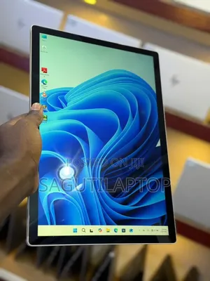 Laptop Microsoft Surface Book 2 16GB Intel Core i7 SSD 1T