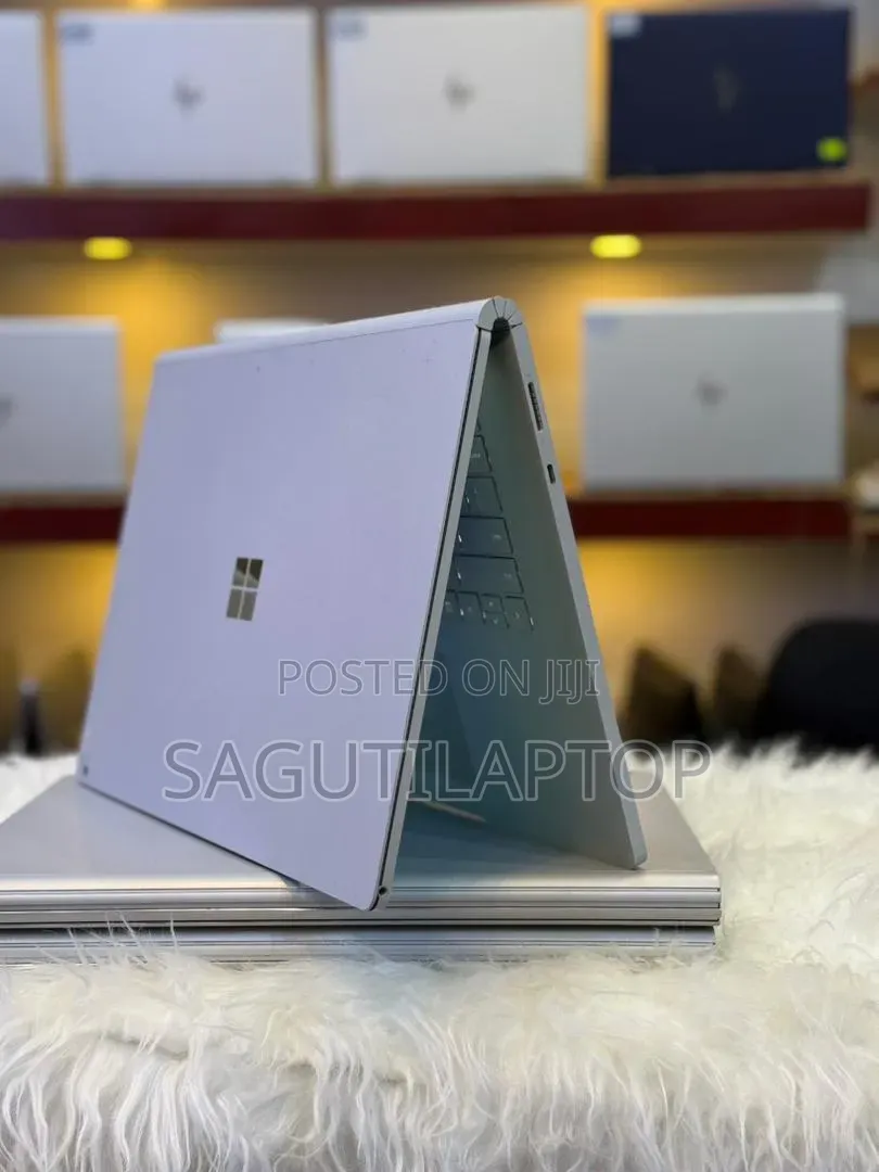 Laptop Microsoft Surface Book 2 16GB Intel Core i7 SSD 1T