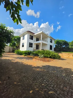 4bdrm House in Goba for sale