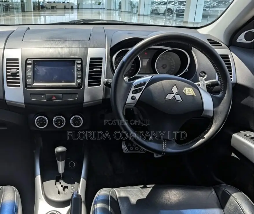 Mitsubishi Outlander 2006 Black