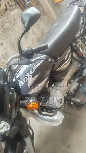 New Bajaj Boxer 125 2026 Black