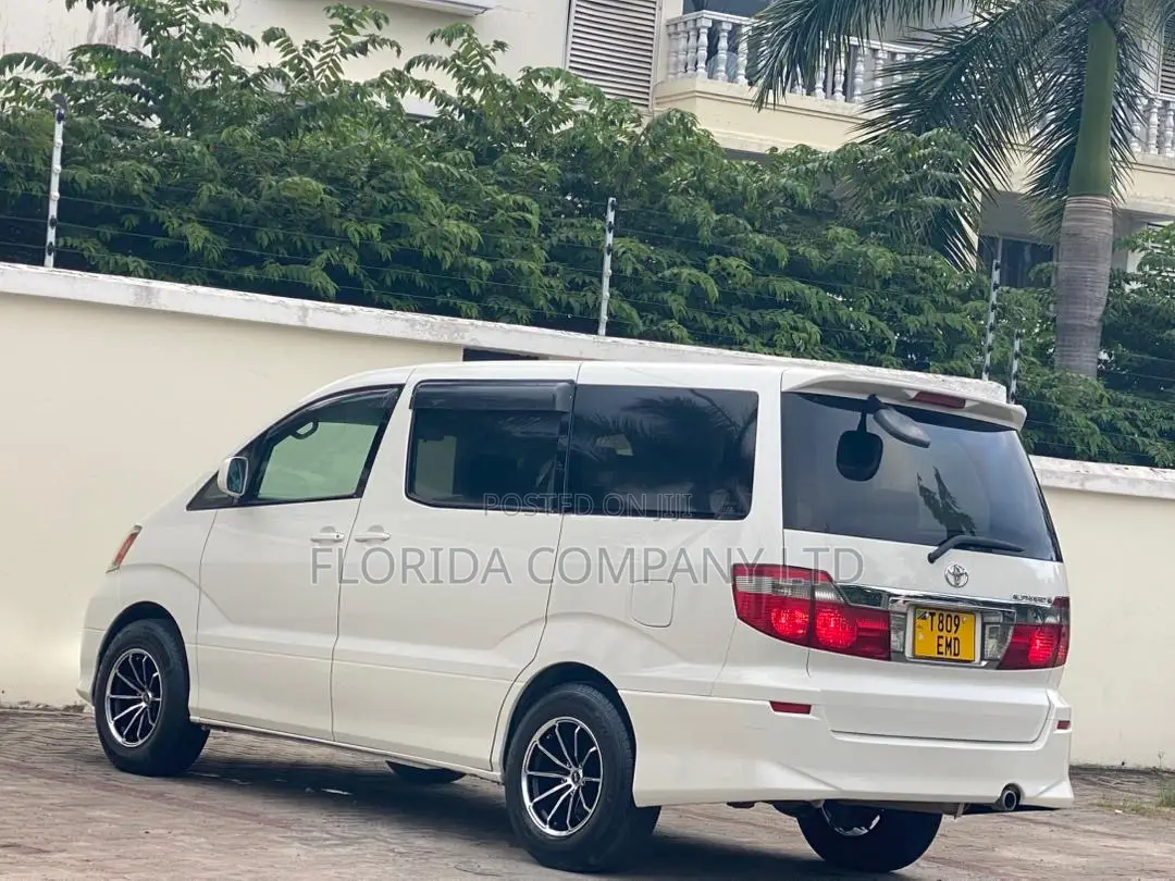 Toyota Alphard 2004 White