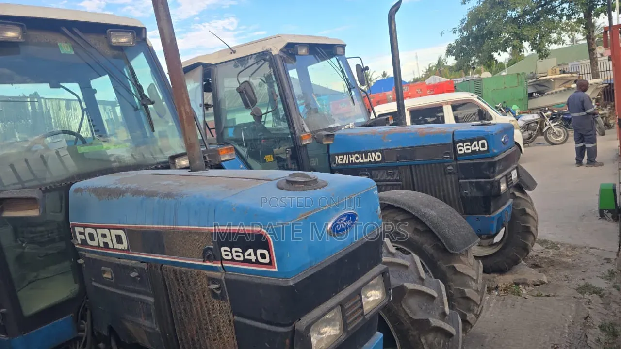 Tractor Ford
