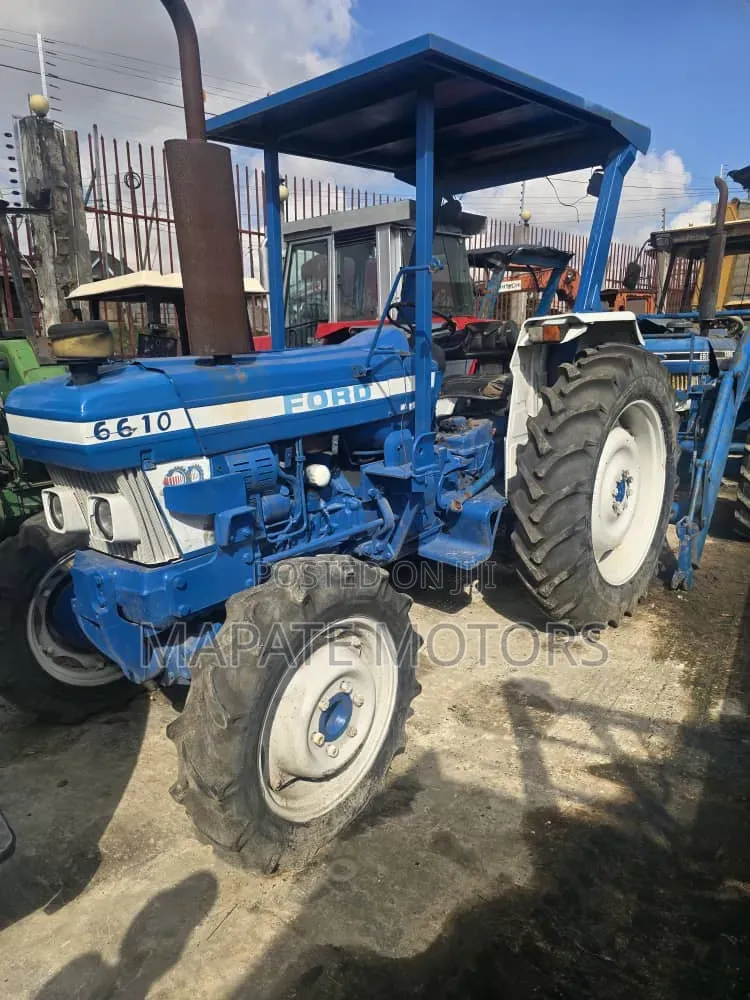 Tractor Ford